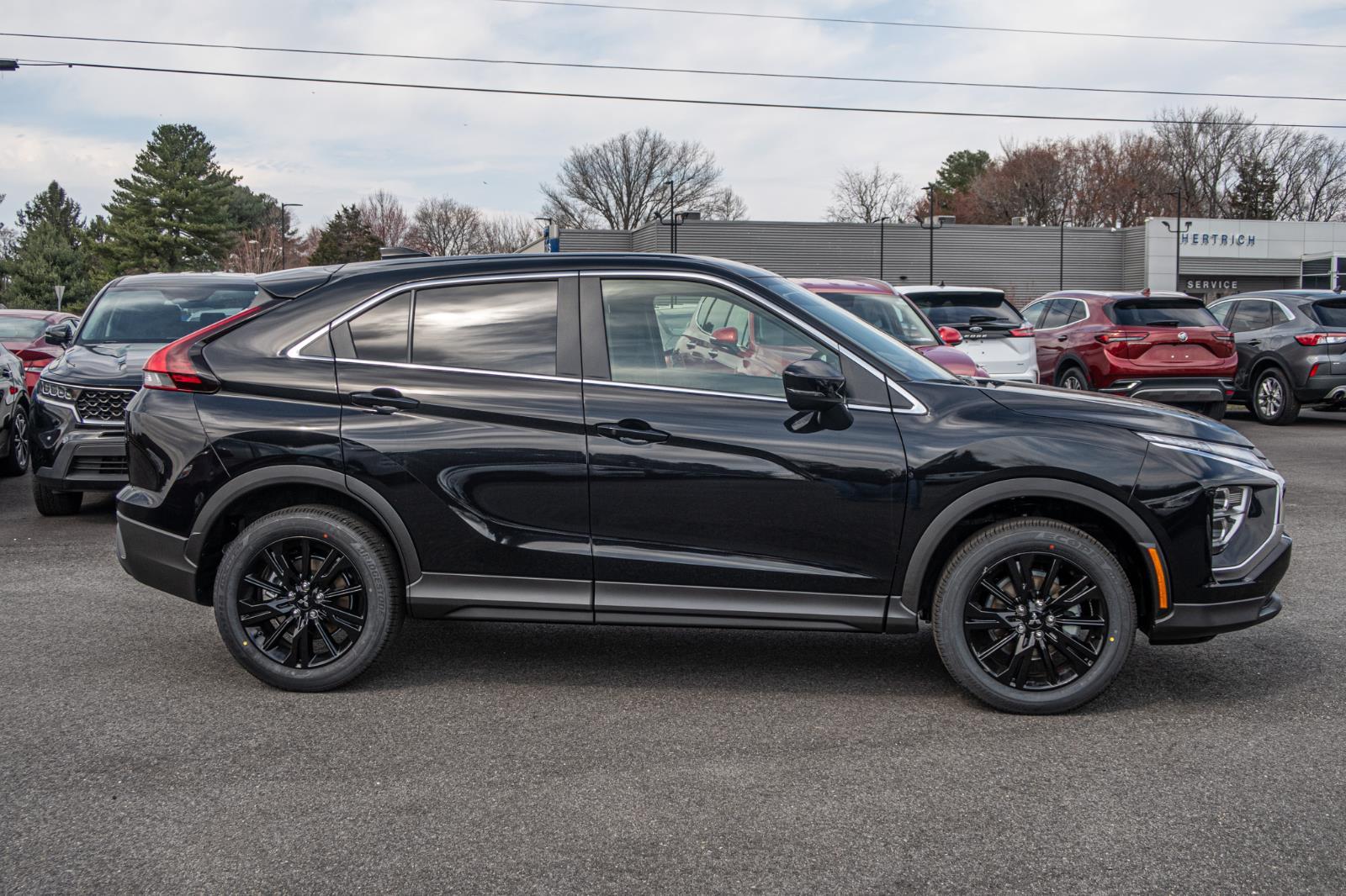 2025 Mitsubishi Eclipse Cross LE