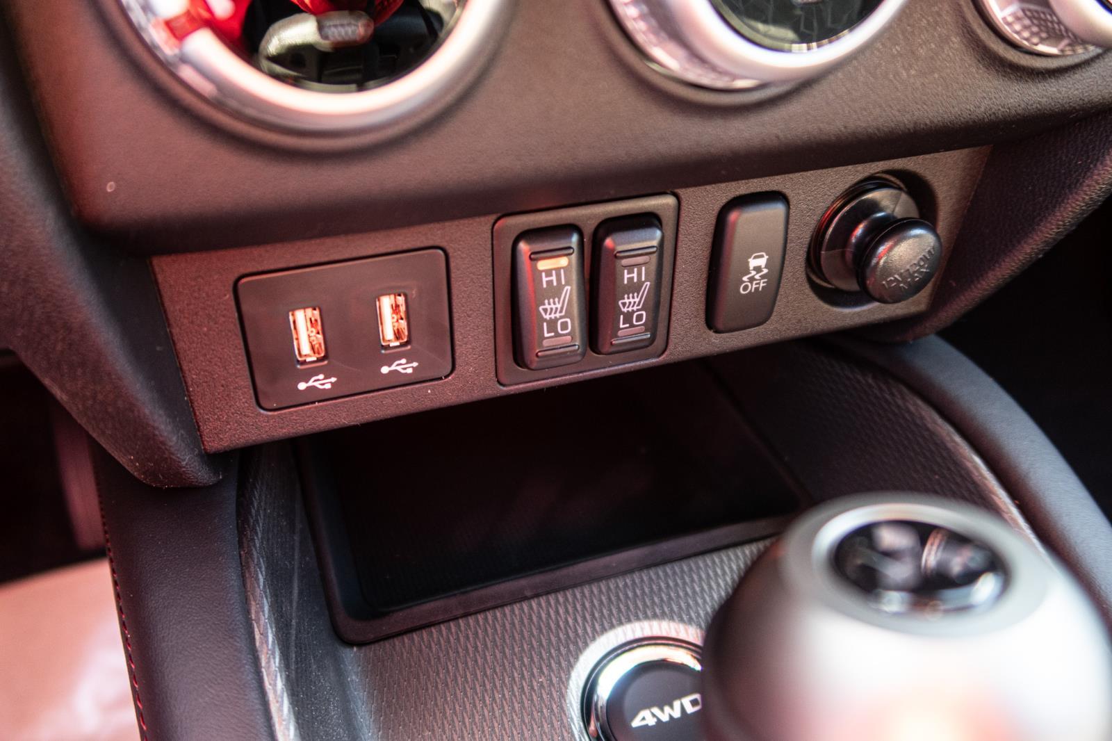 2025 Mitsubishi Outlander Sport LE