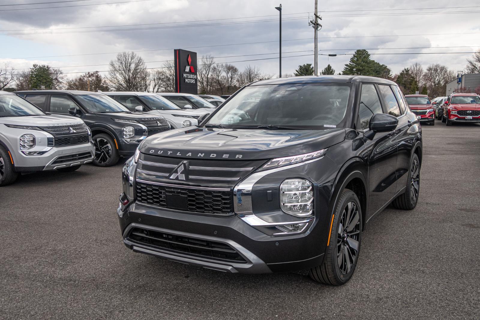 2025 Mitsubishi Outlander SE