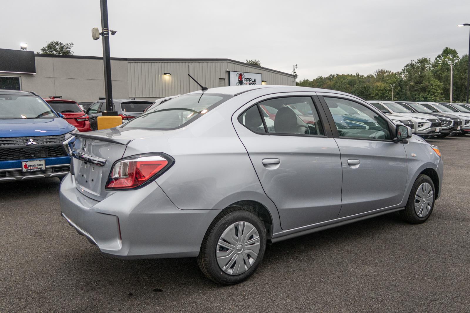 2024 Mitsubishi Mirage G4 ES