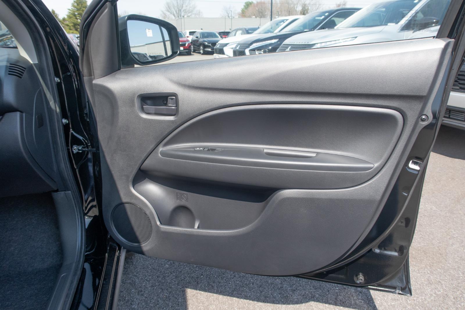2024 Mitsubishi Mirage G4 ES