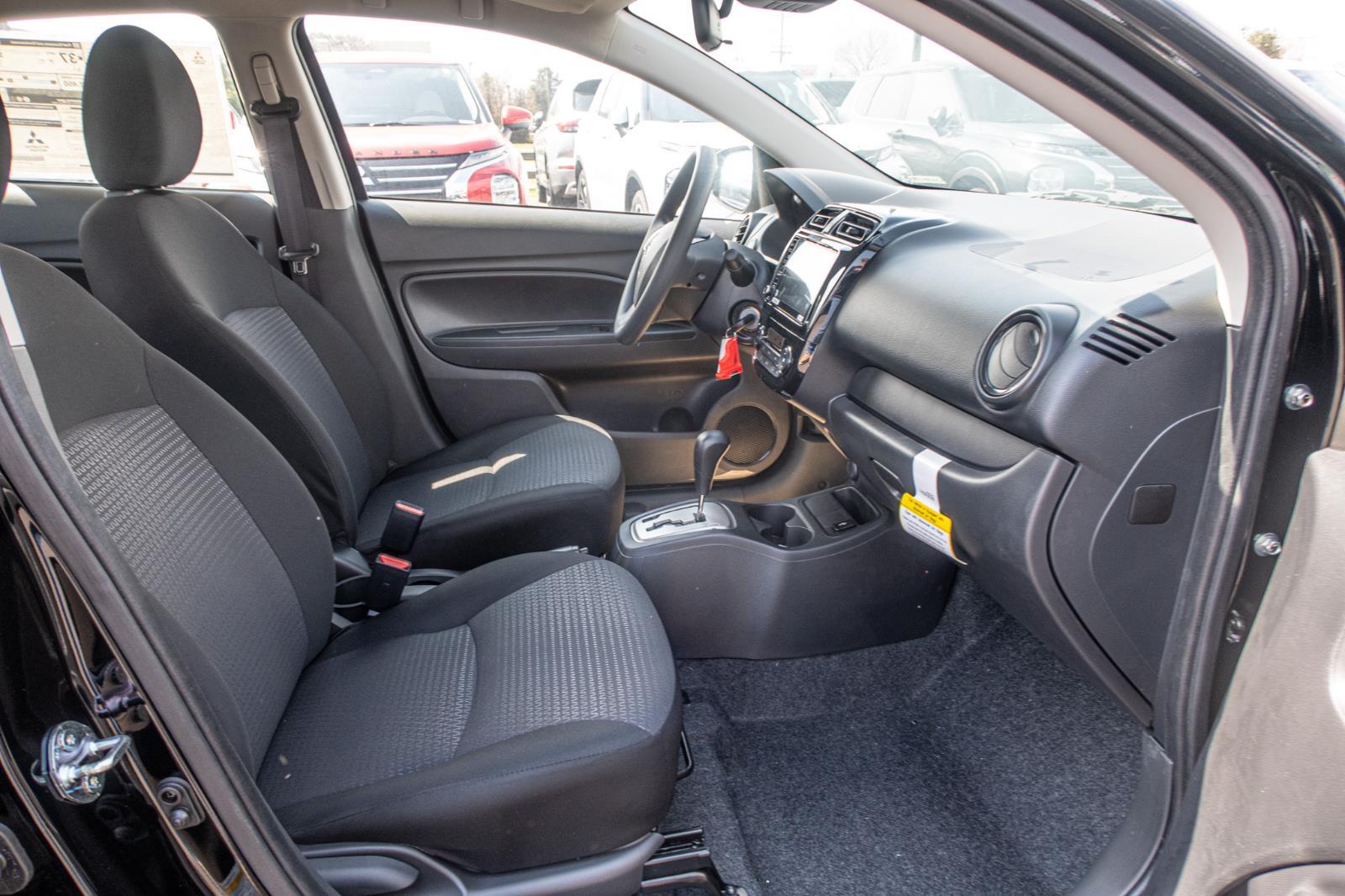 2024 Mitsubishi Mirage G4 ES