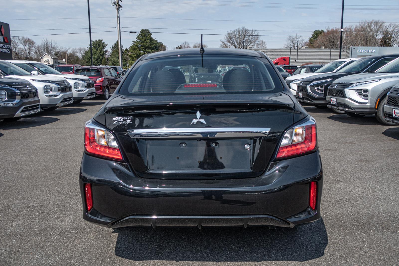 2024 Mitsubishi Mirage G4 ES