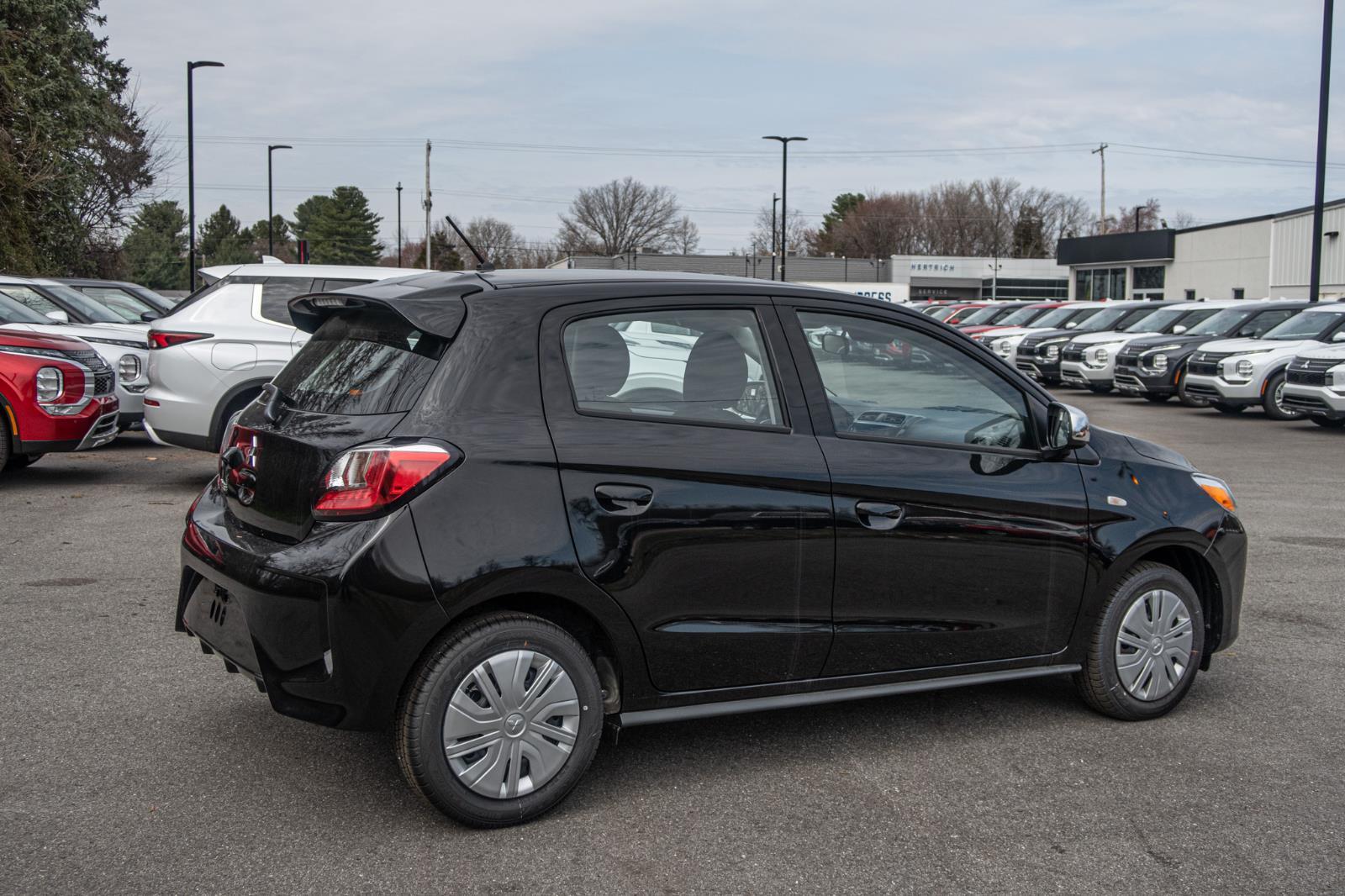 2024 Mitsubishi Mirage ES
