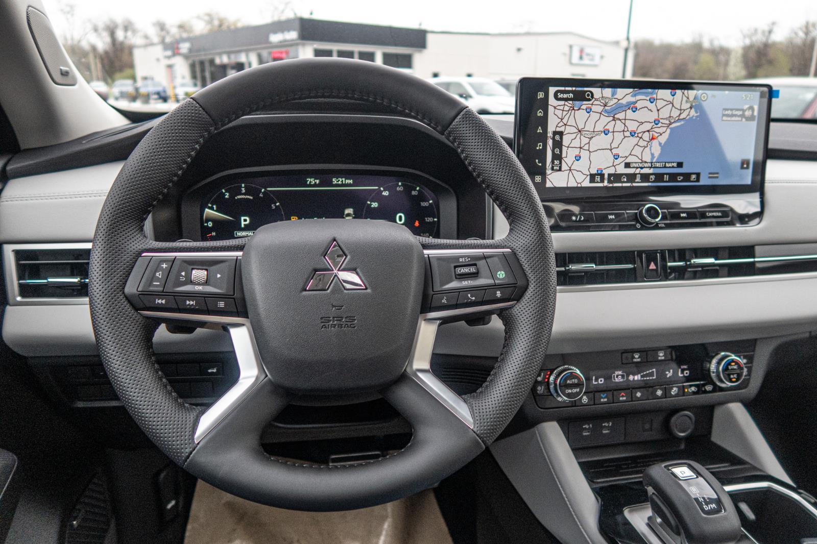 2025 Mitsubishi Outlander SEL