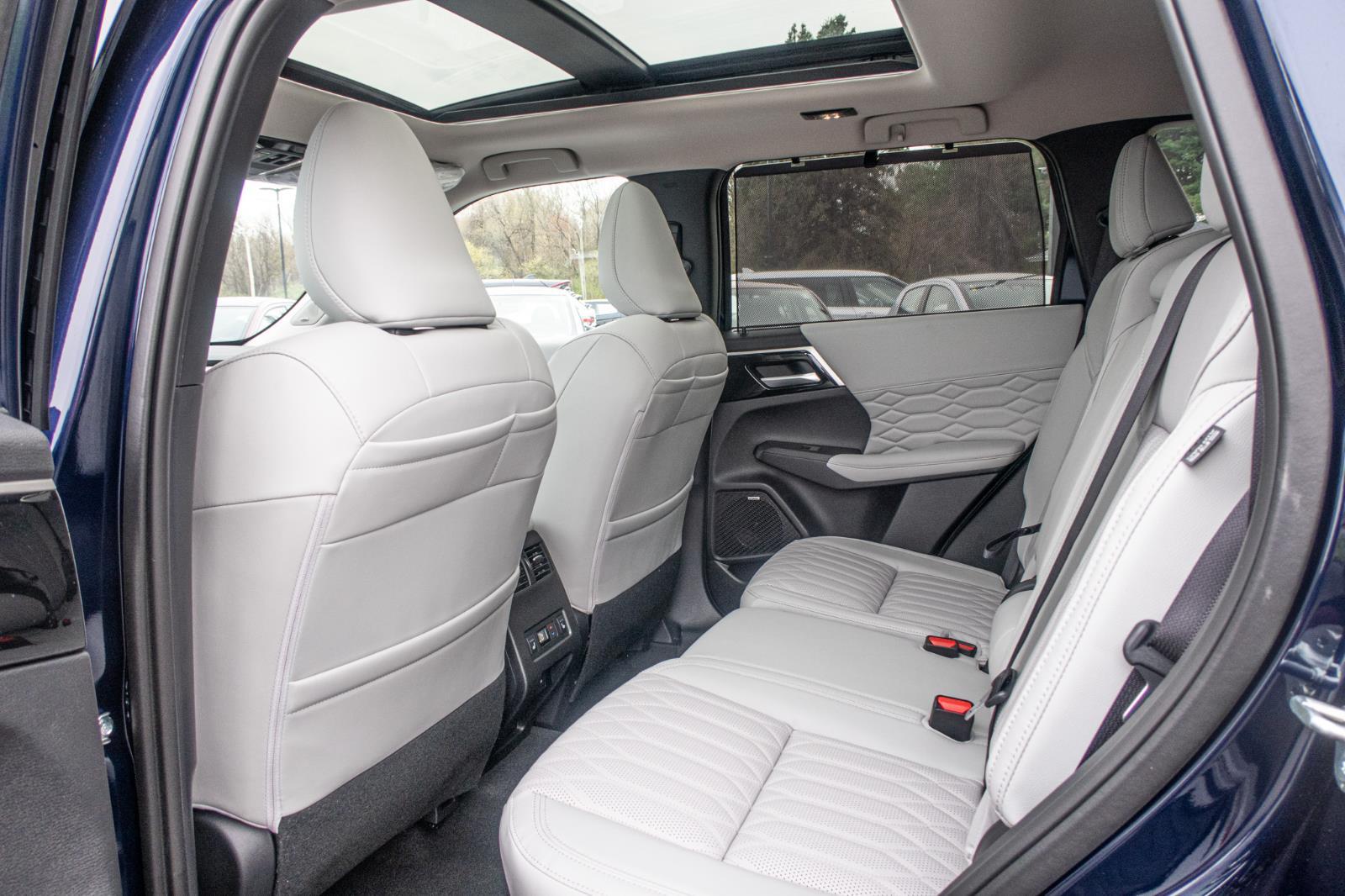 2025 Mitsubishi Outlander SEL