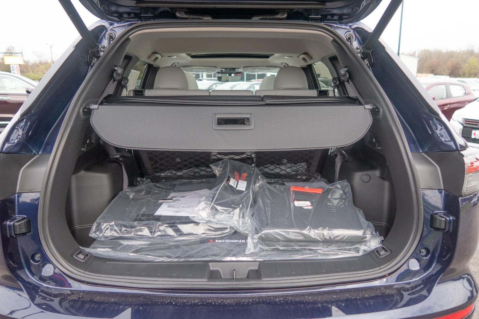 2025 Mitsubishi Outlander SEL
