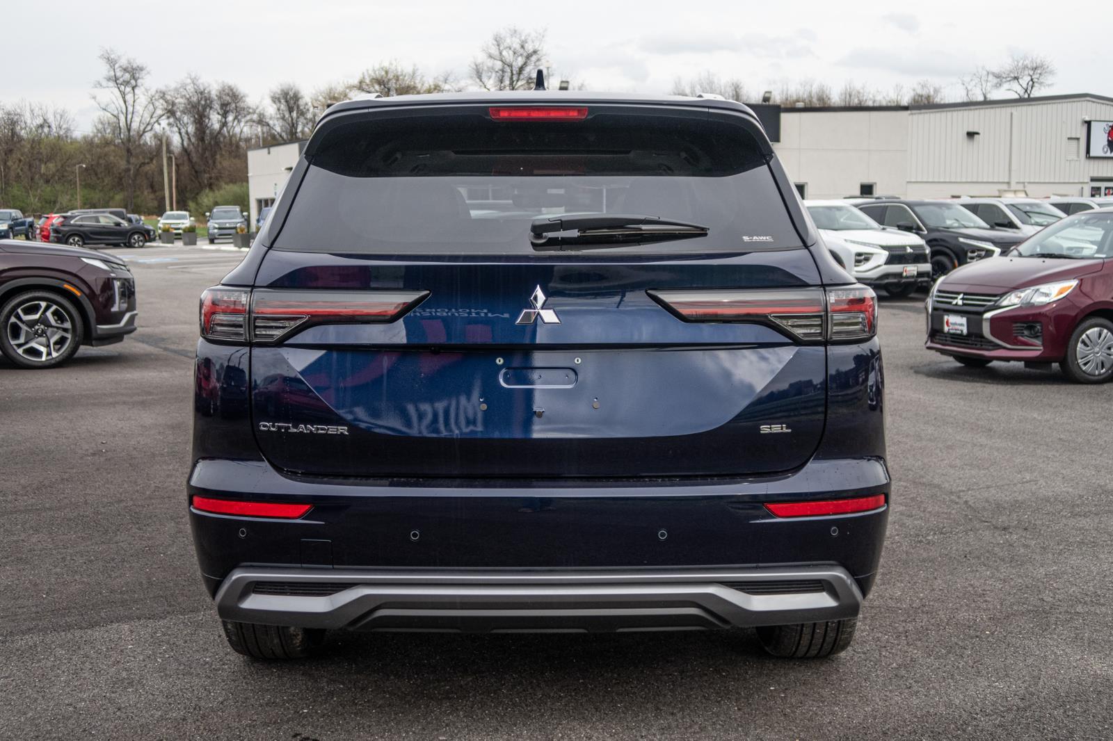 2025 Mitsubishi Outlander SEL
