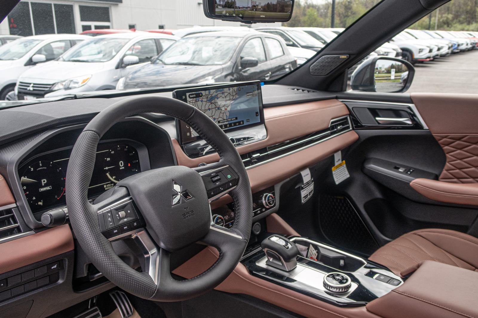 2025 Mitsubishi Outlander SEL