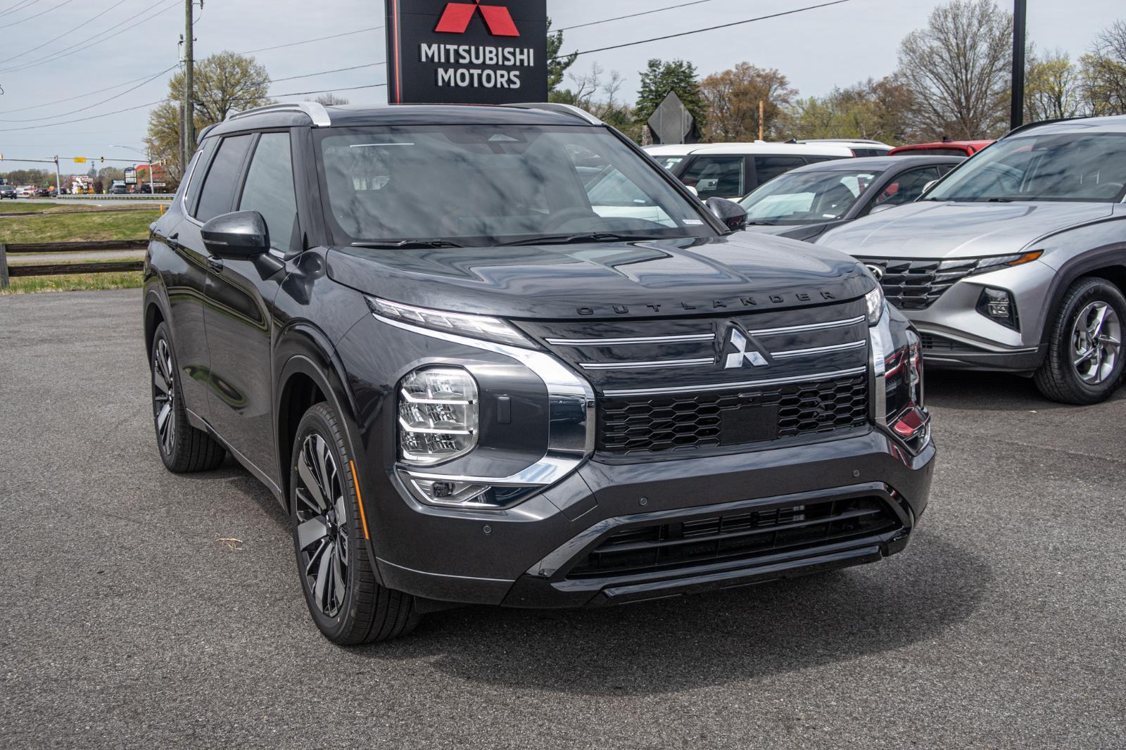 2025 Mitsubishi Outlander SEL