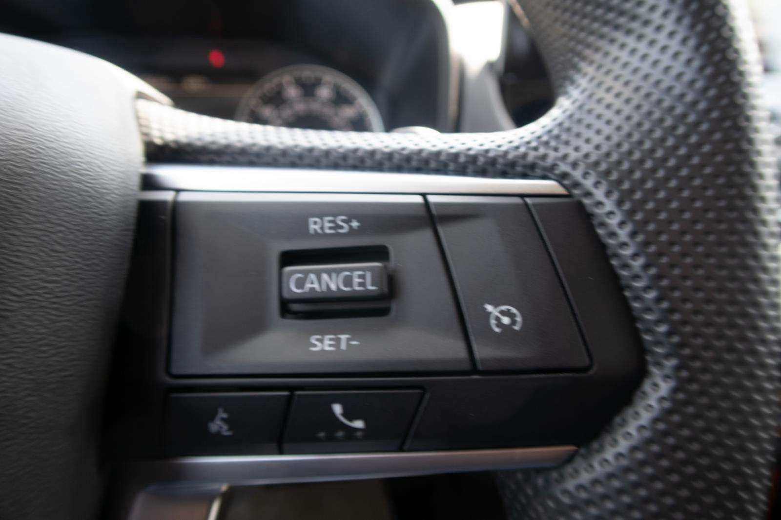 2025 Mitsubishi Outlander ES