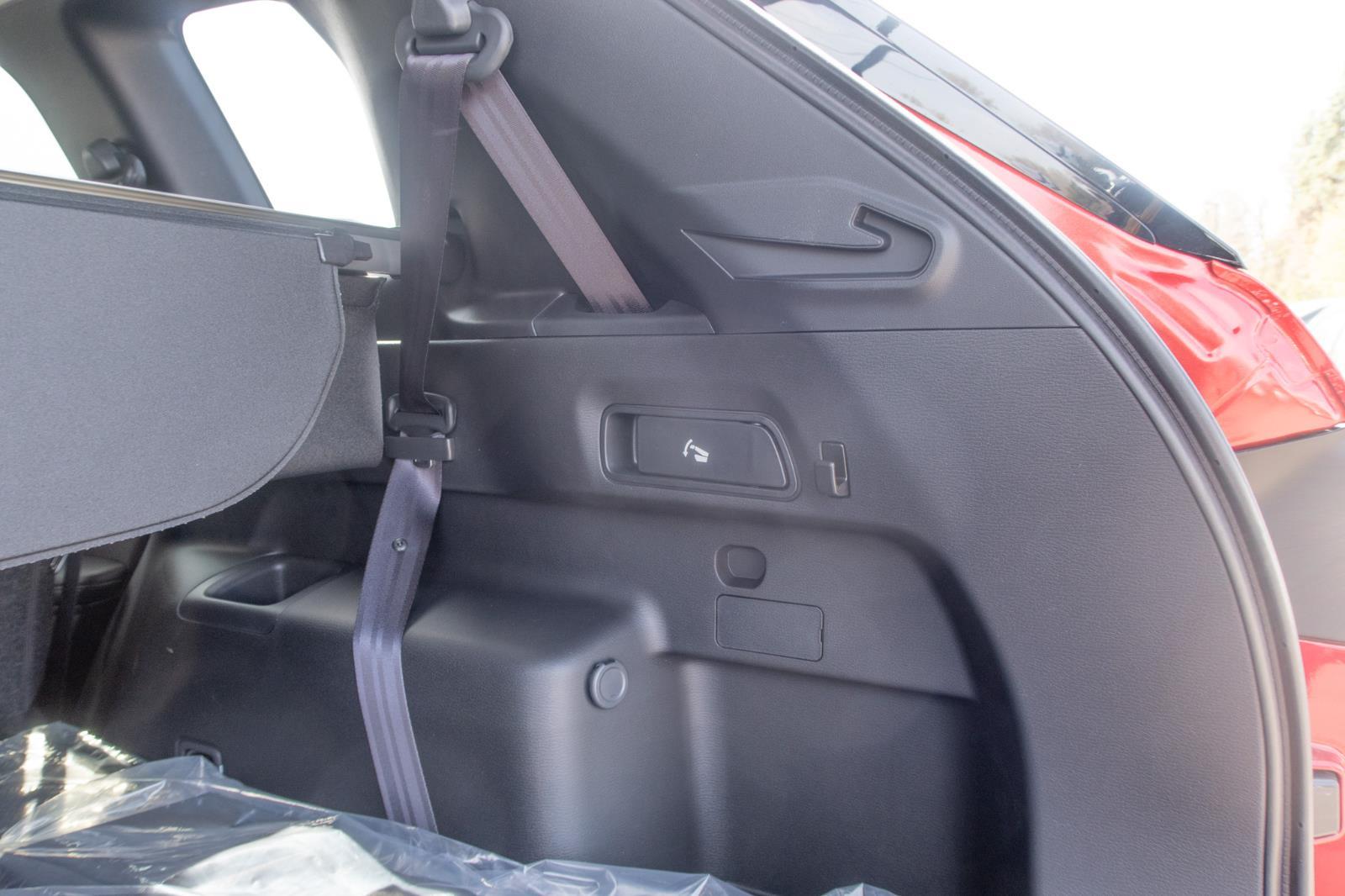 2025 Mitsubishi Outlander ES