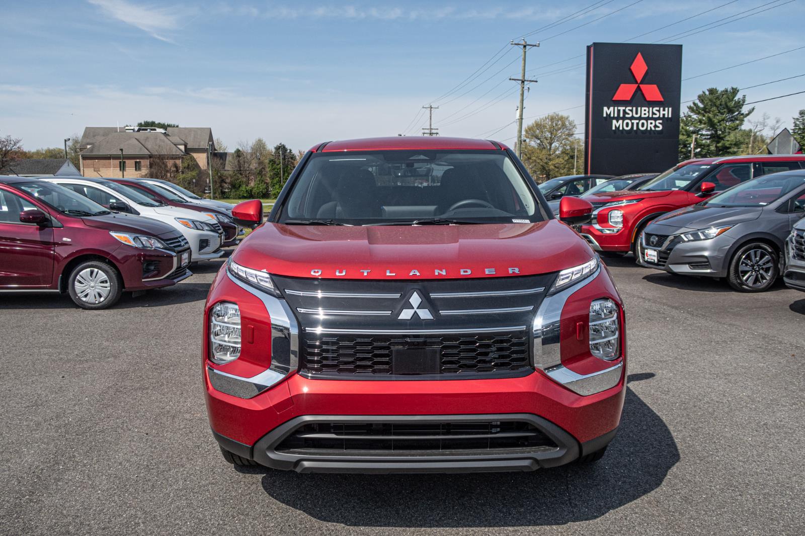2025 Mitsubishi Outlander ES