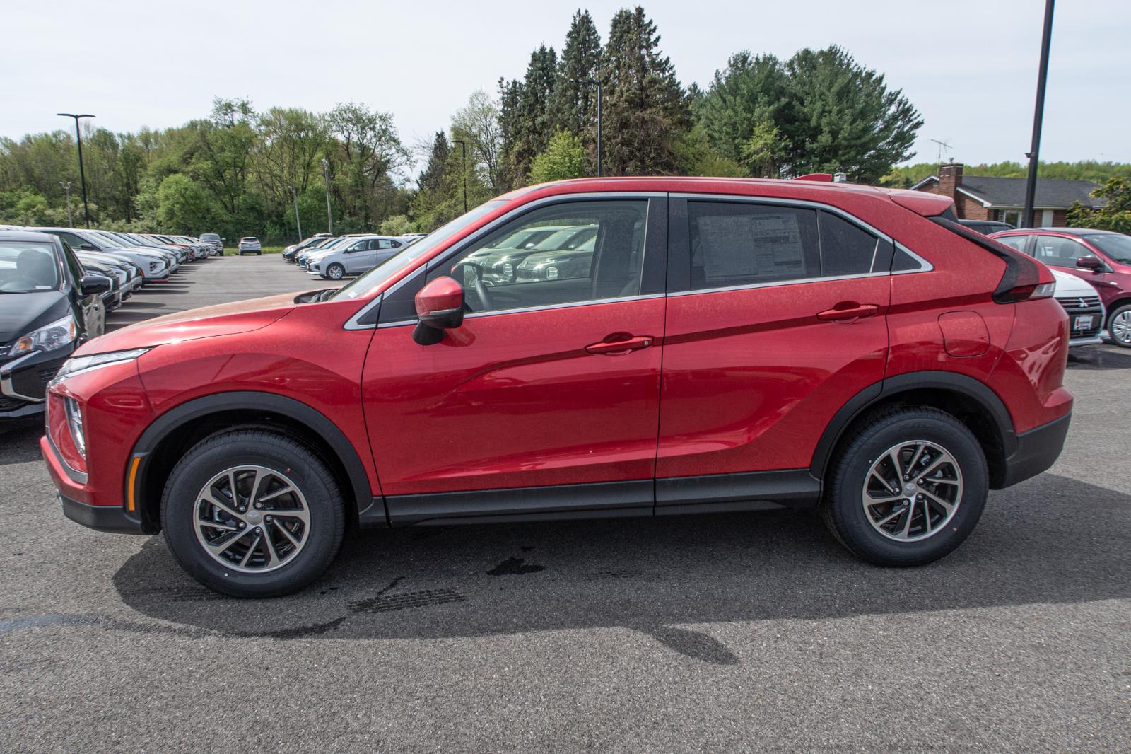 2025 Mitsubishi Eclipse Cross ES