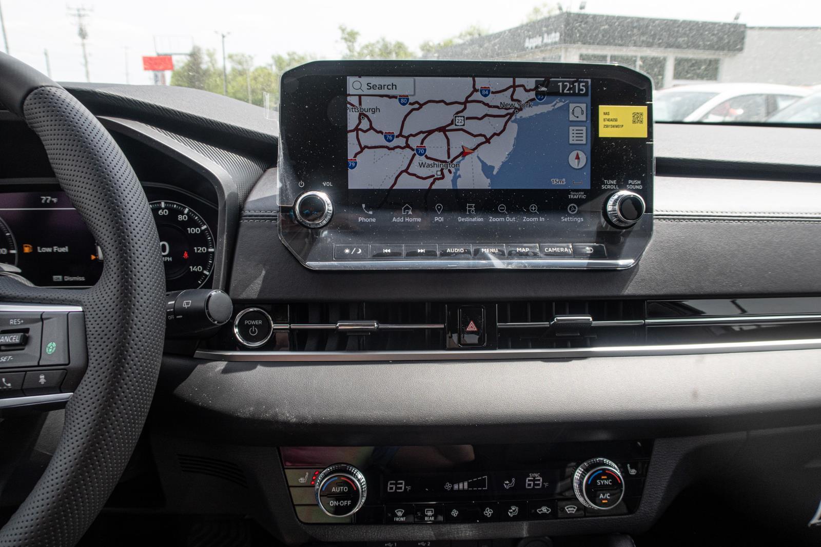 2025 Mitsubishi Outlander PHEV SE