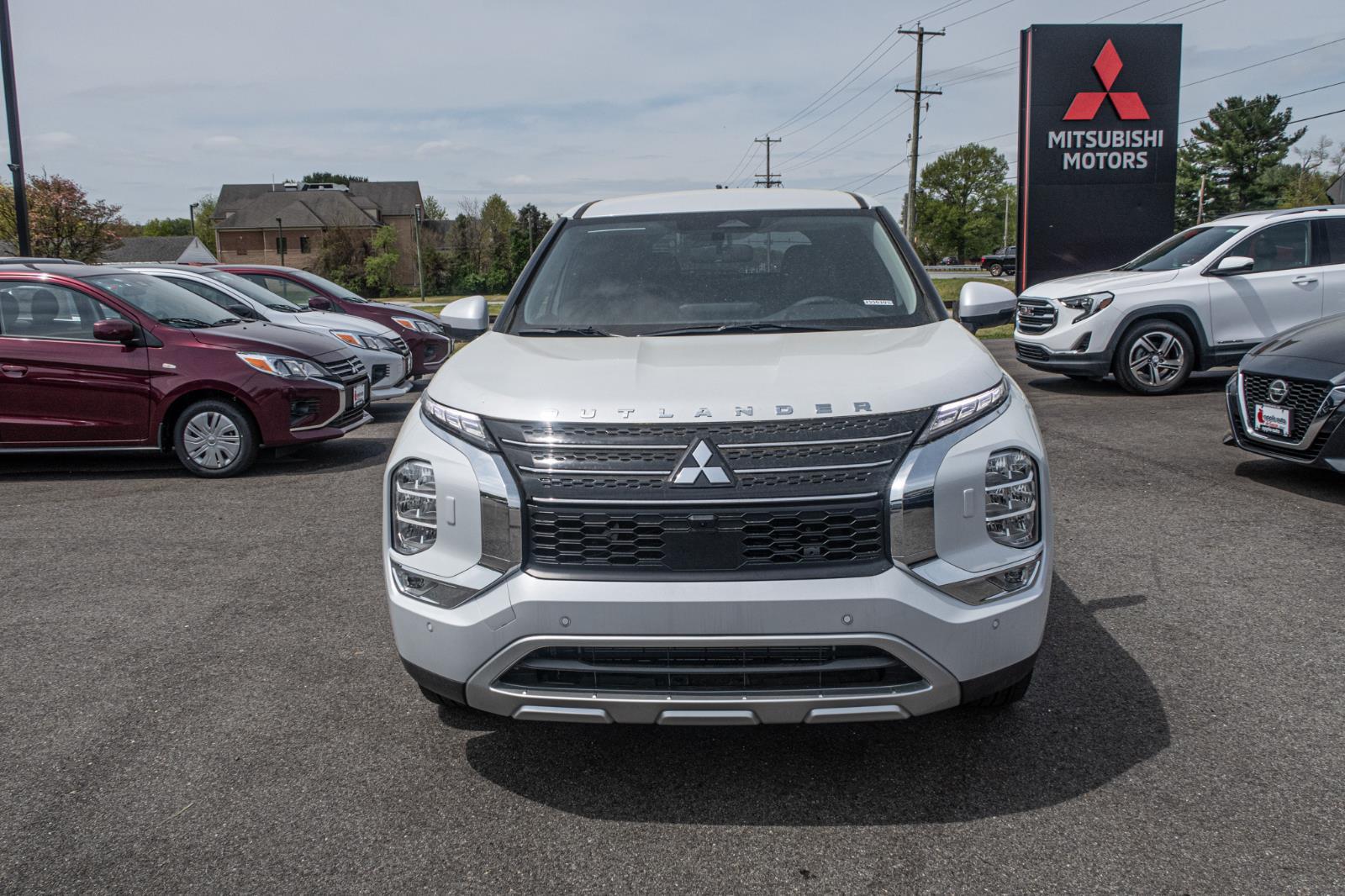 2025 Mitsubishi Outlander PHEV SE