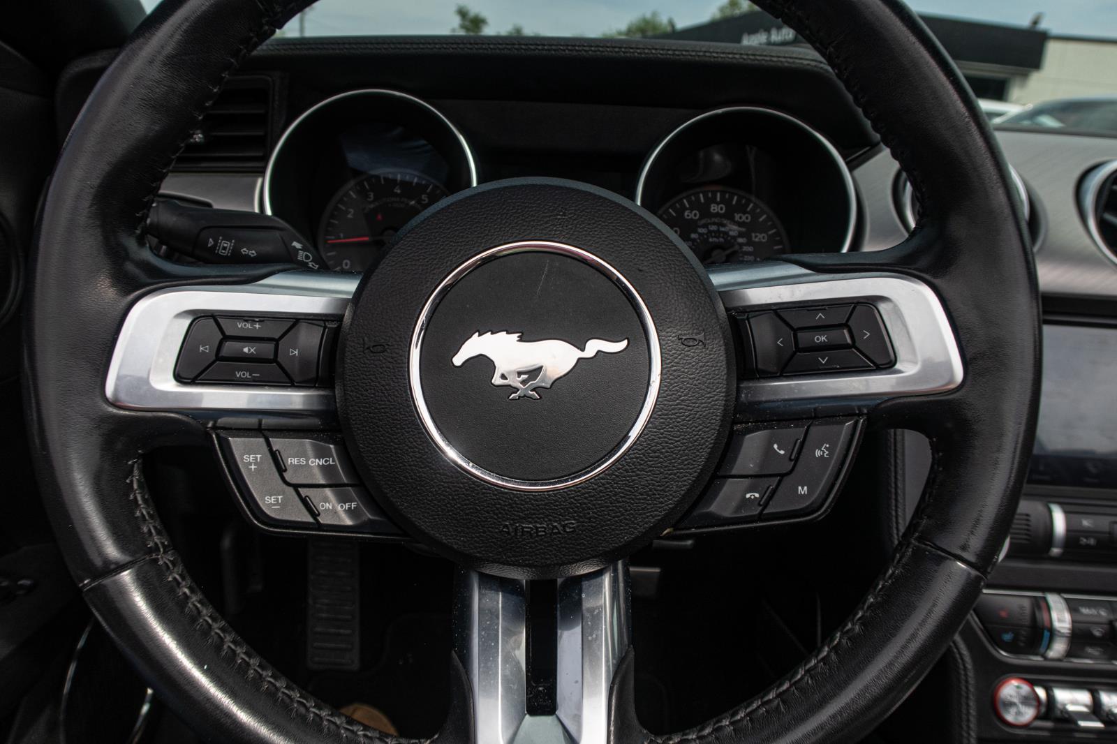 2022 Ford Mustang EcoBoost Premium