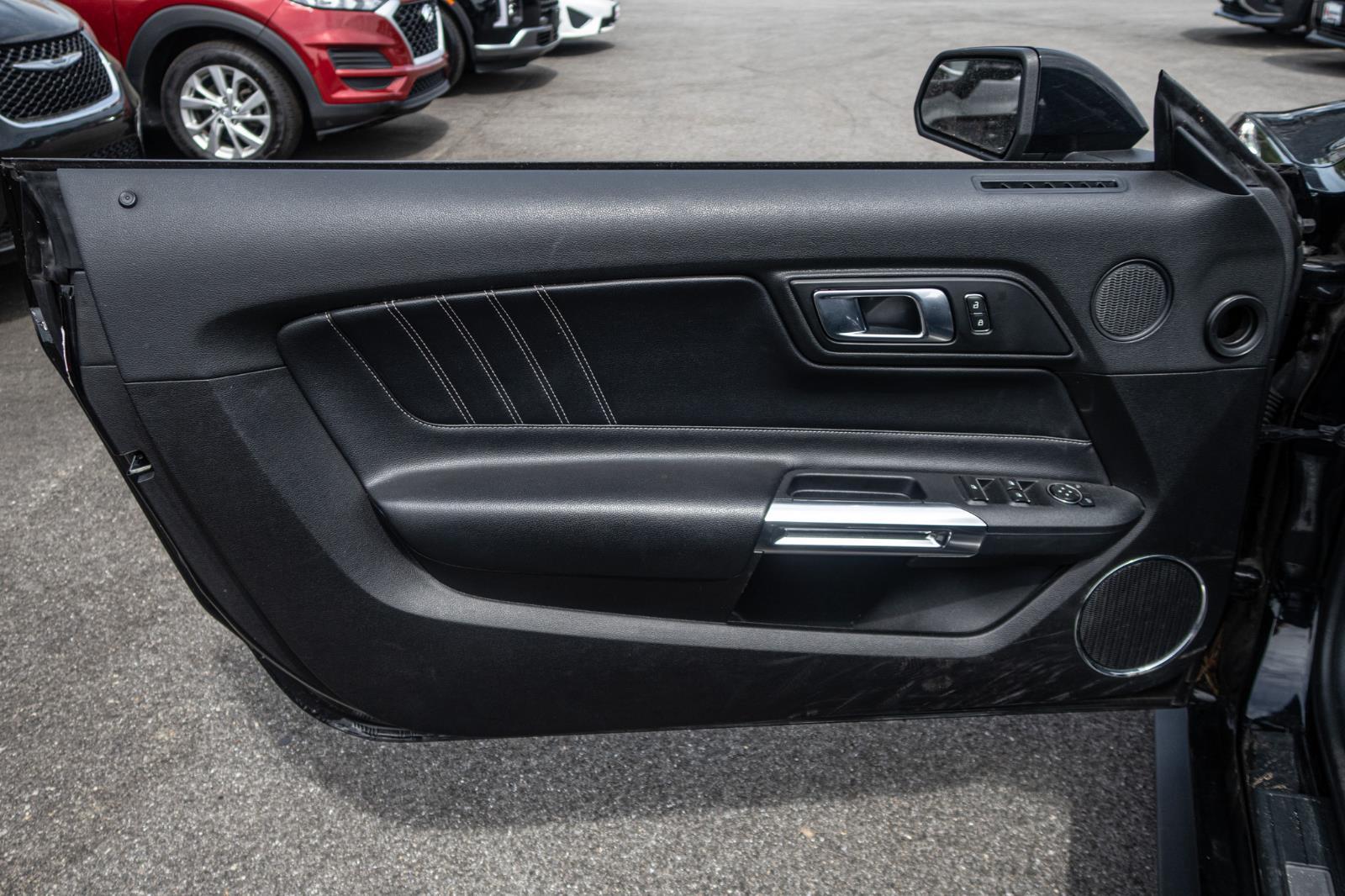 2022 Ford Mustang EcoBoost Premium