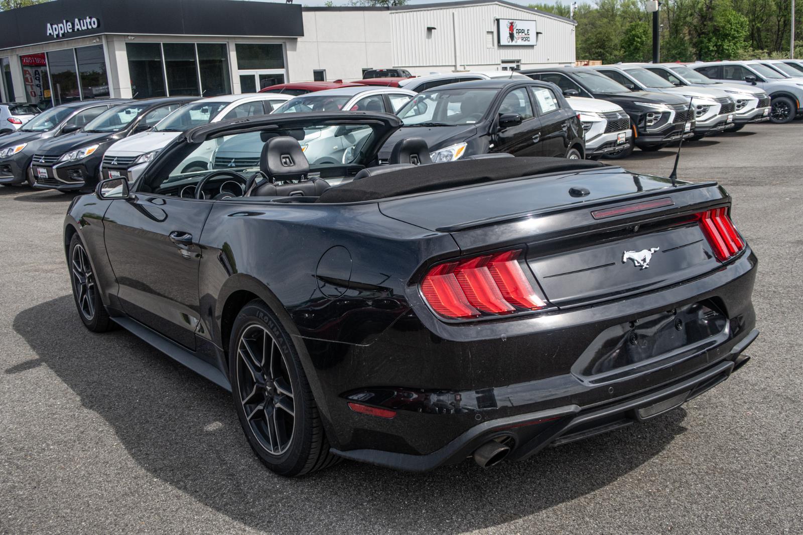 2022 Ford Mustang EcoBoost Premium