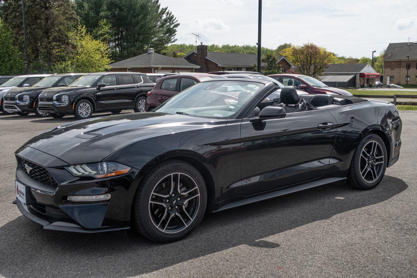 2022 Ford Mustang EcoBoost Premium
