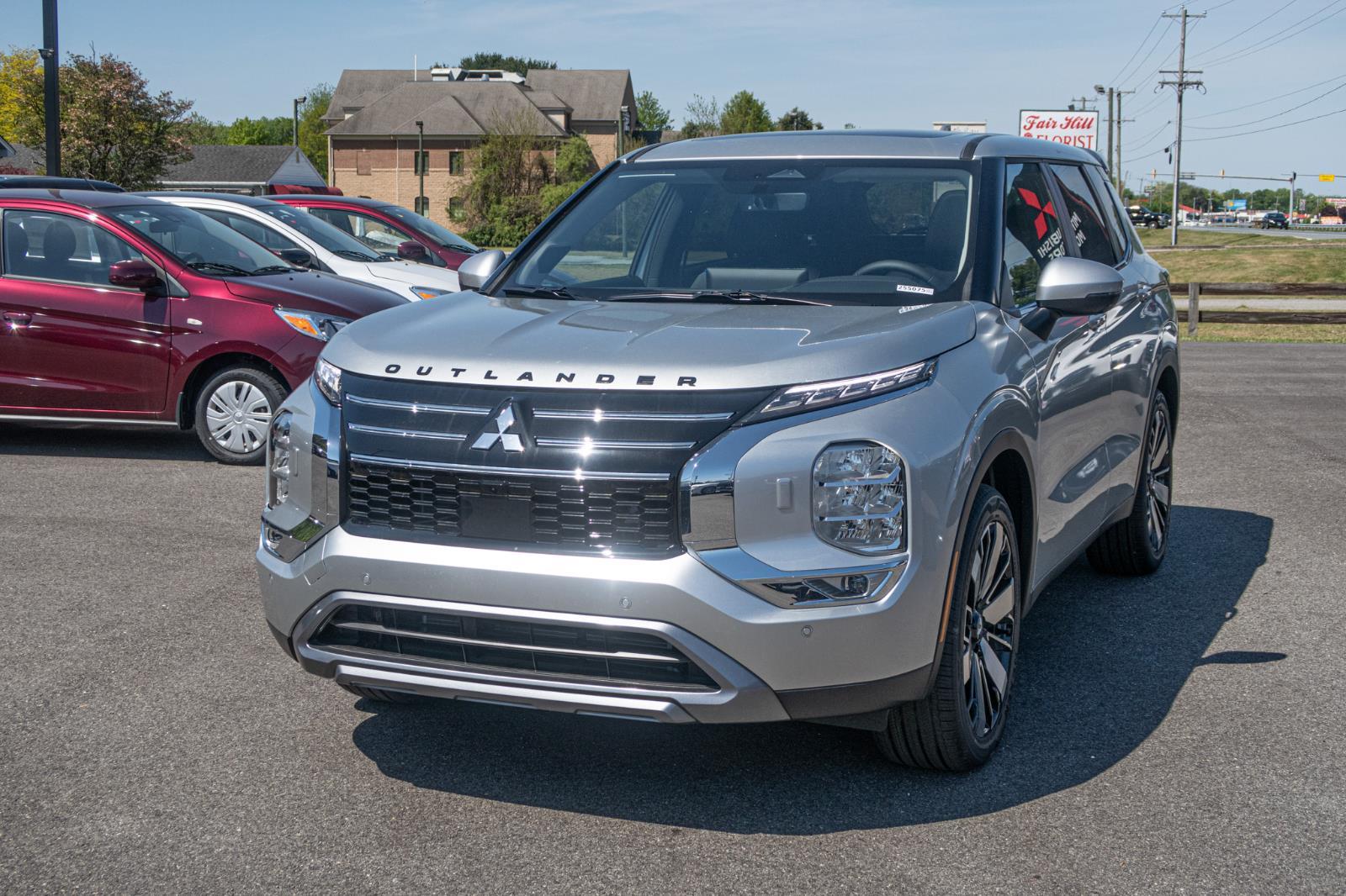 2025 Mitsubishi Outlander SE