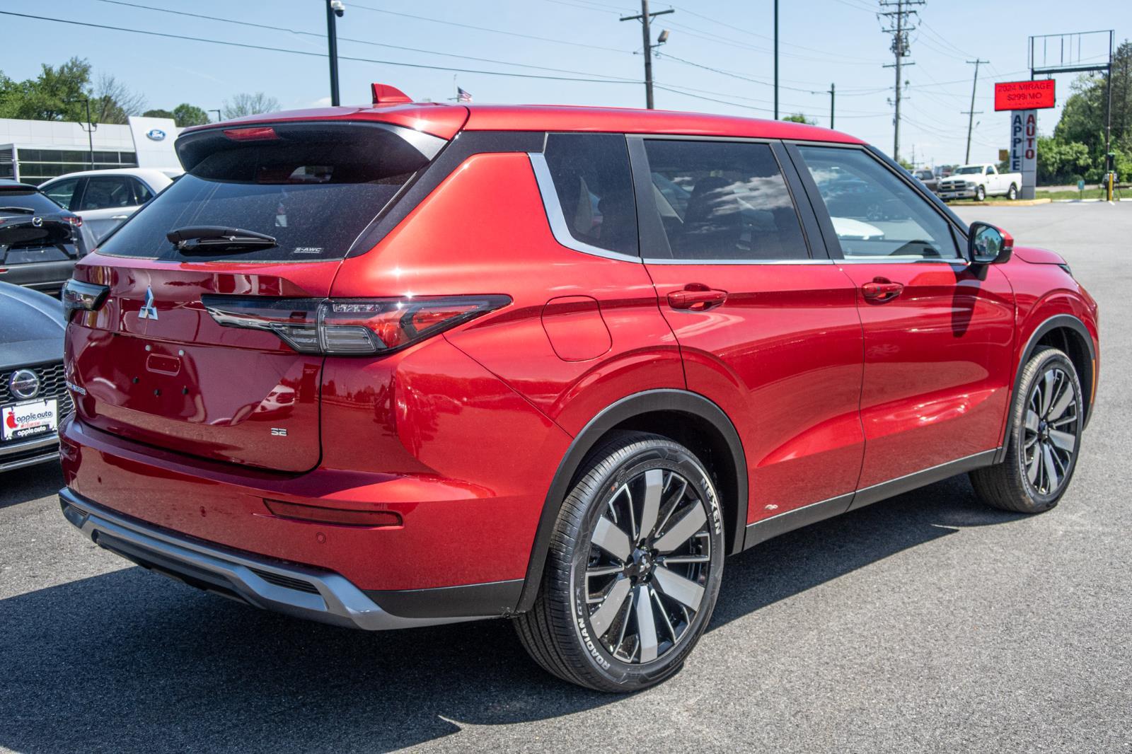 2025 Mitsubishi Outlander SE