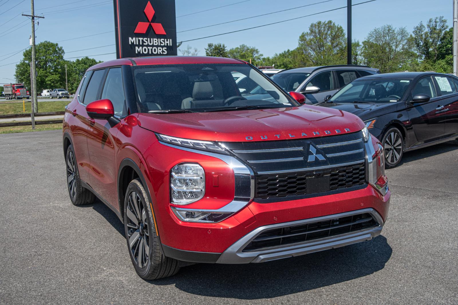 2025 Mitsubishi Outlander SE