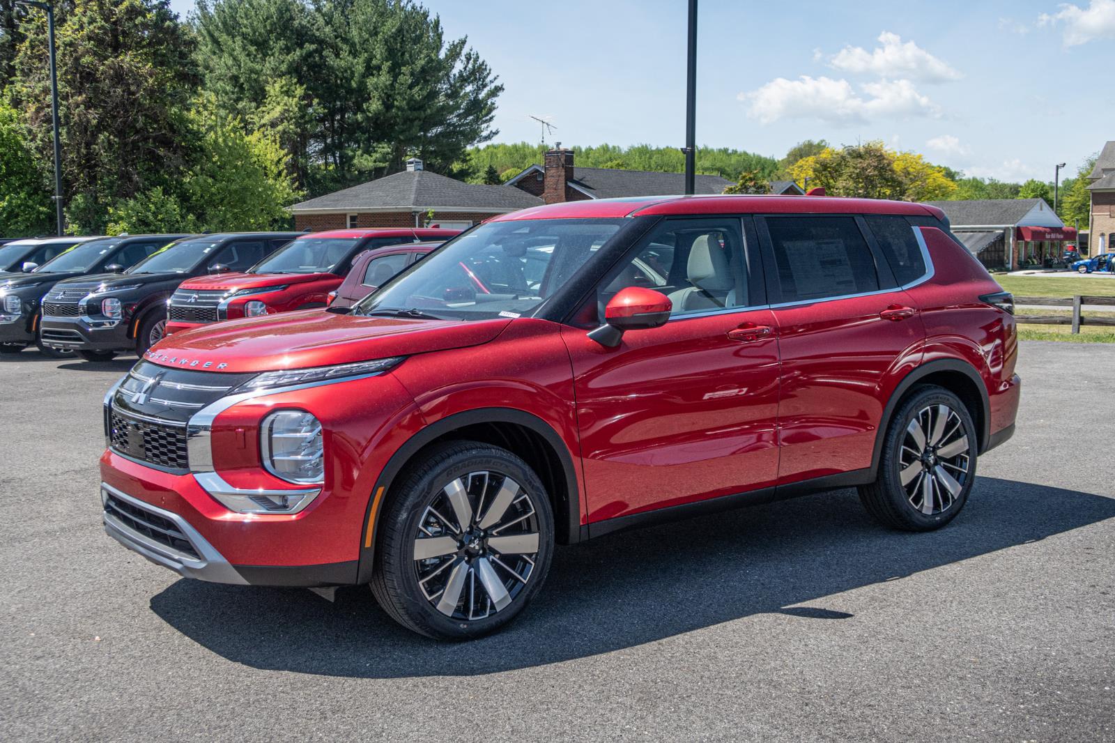 2025 Mitsubishi Outlander SE