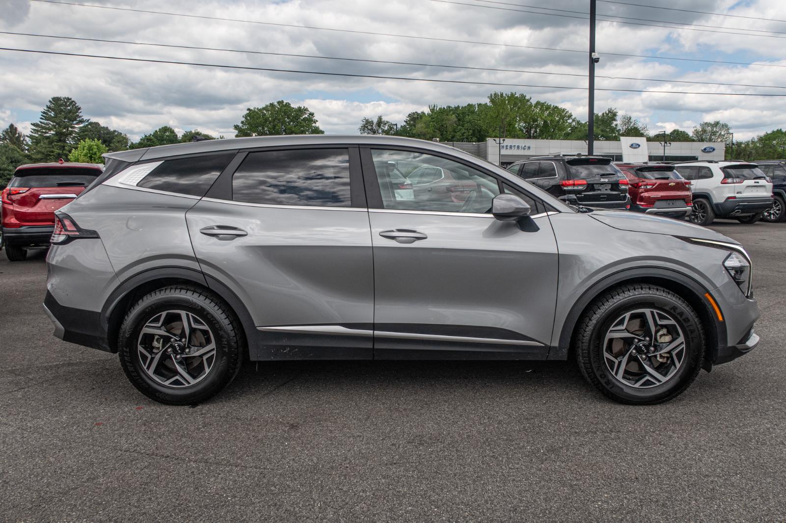 2023 Kia Sportage LX