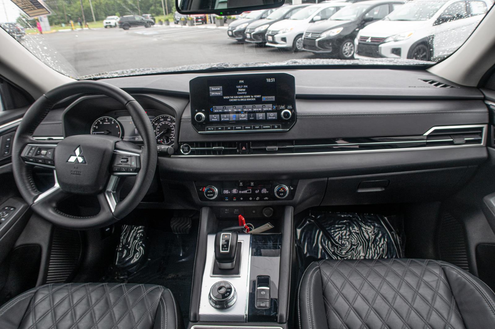 2022 Mitsubishi Outlander SEL Special Edition