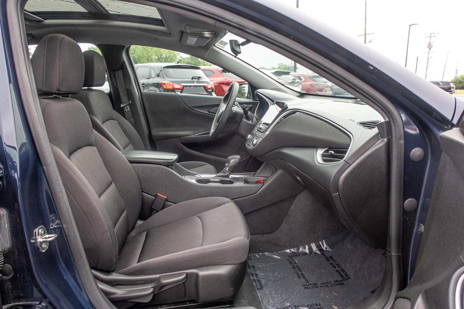2022 Chevrolet Malibu LT