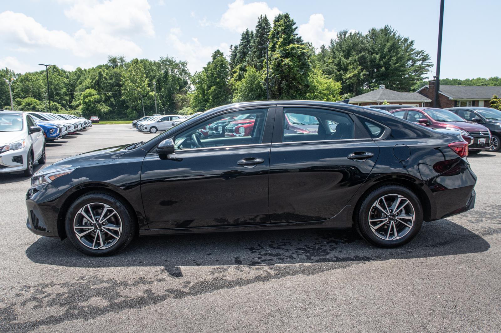 Used 2023 Kia Forte LXS with VIN 3KPF24AD5PE588010 for sale in Elkton, MD