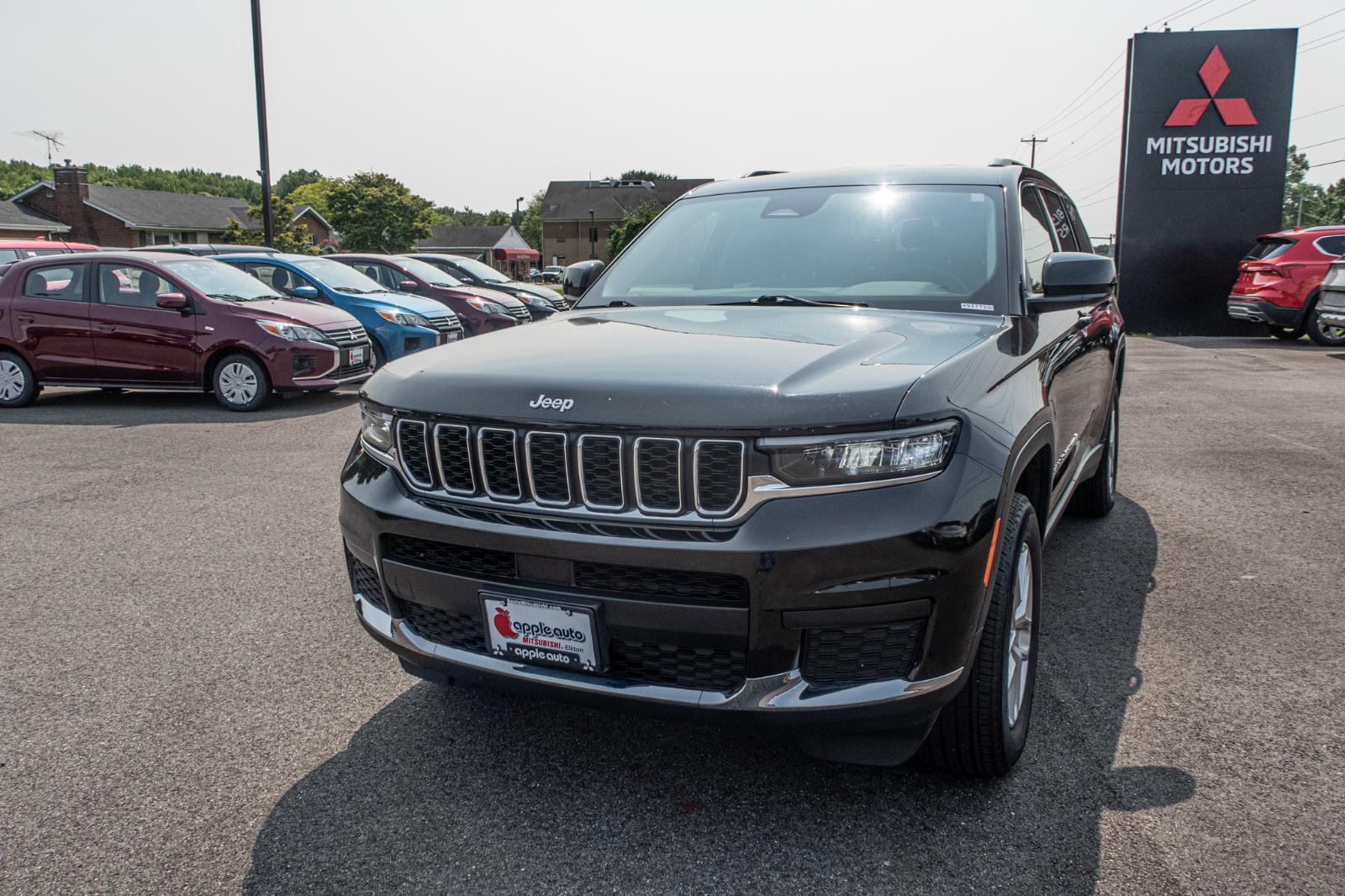 2023 Jeep Grand Cherokee L Laredo