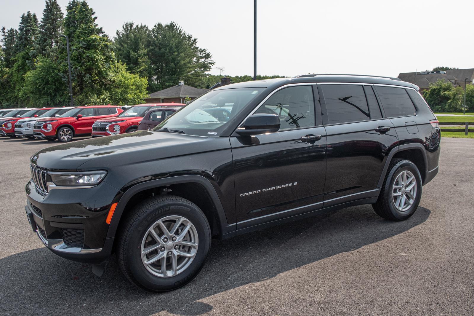 2023 Jeep Grand Cherokee L Laredo
