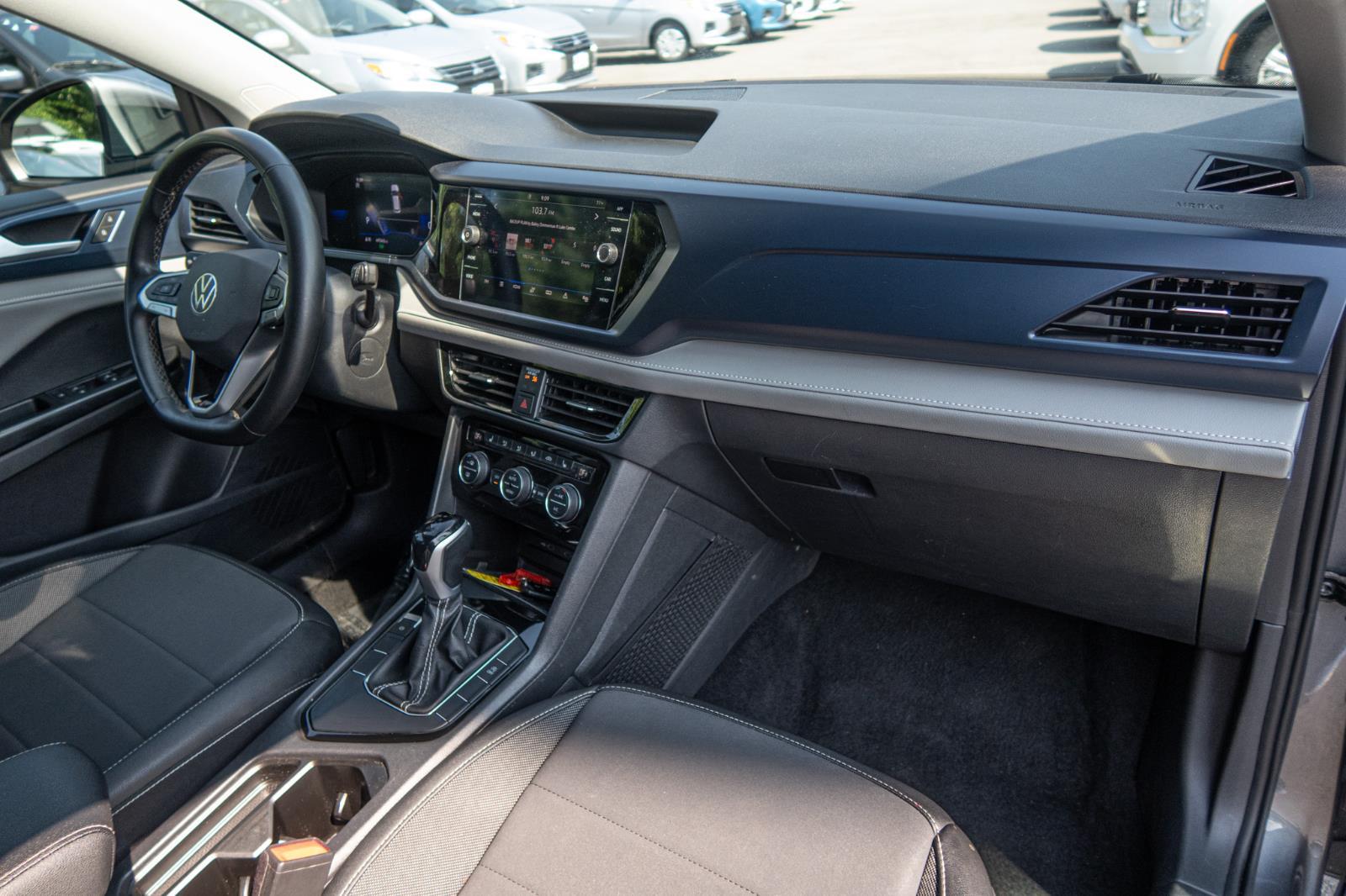 2024 Volkswagen Taos SE