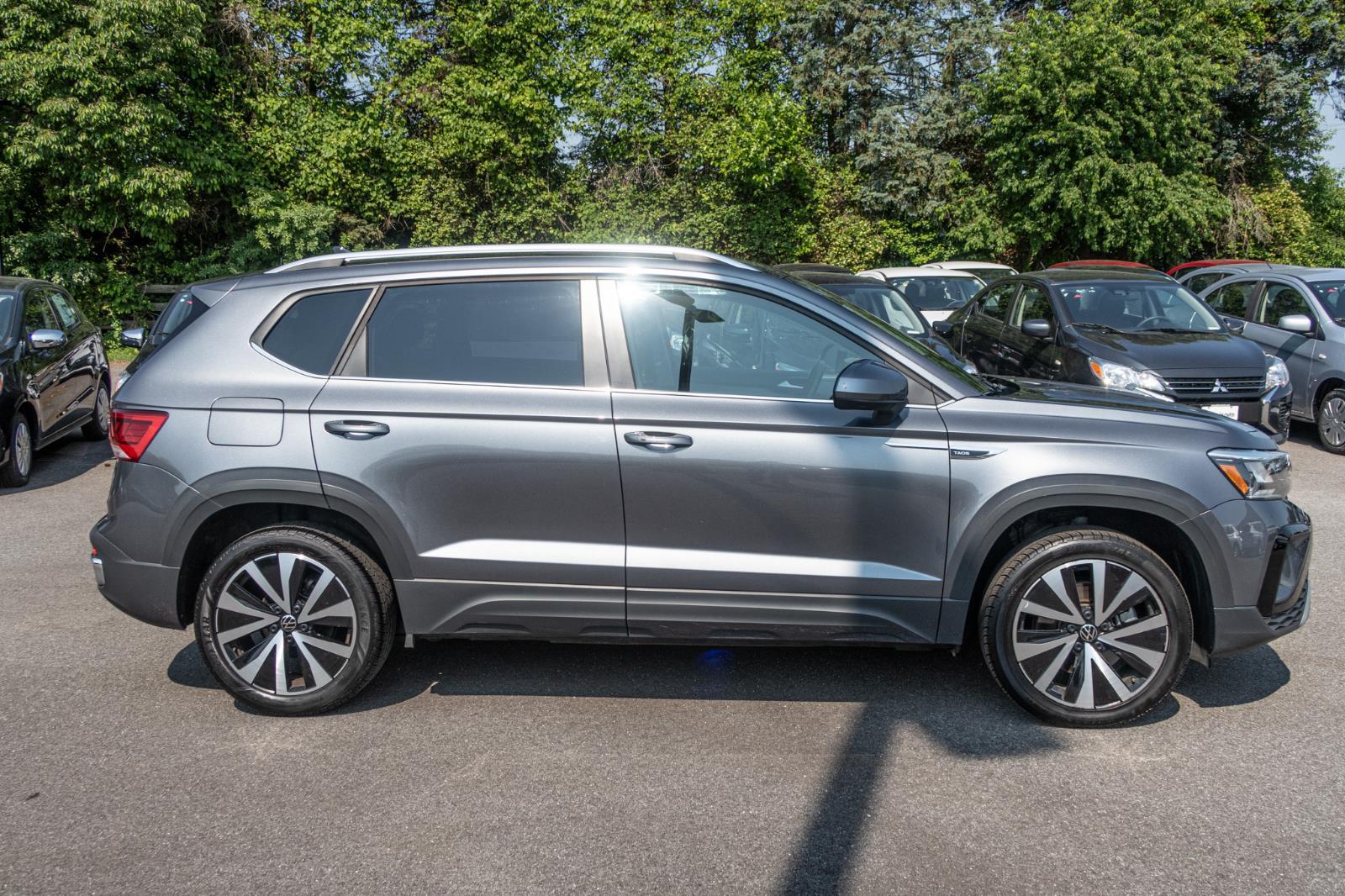 2024 Volkswagen Taos SE