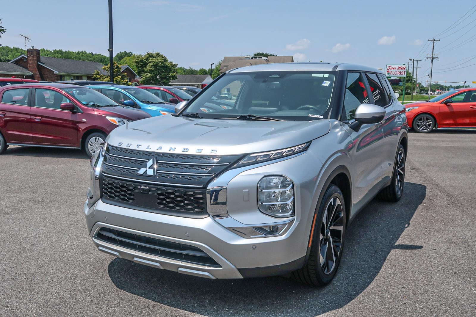 2024 Mitsubishi Outlander SE