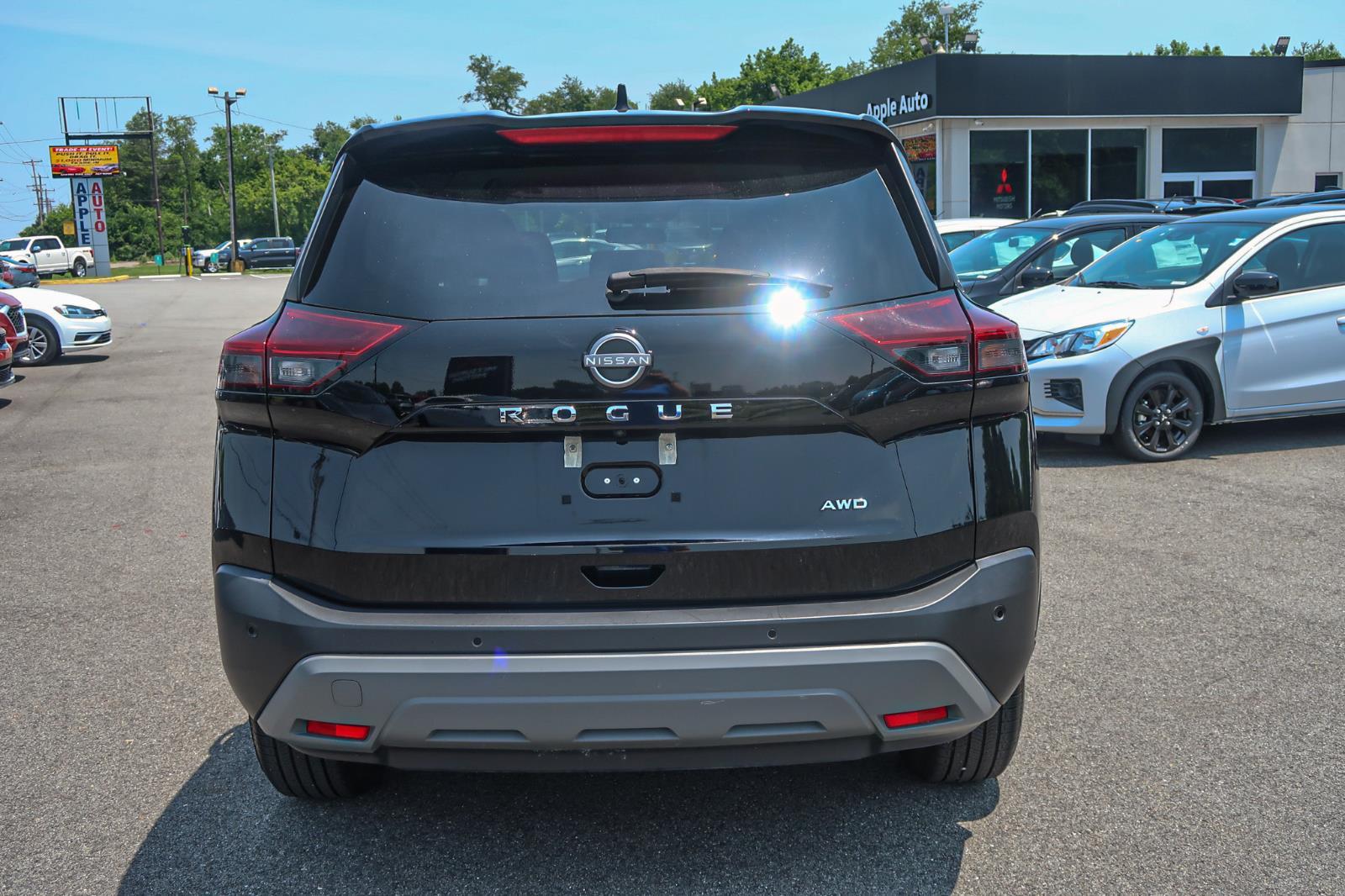 2023 Nissan Rogue S