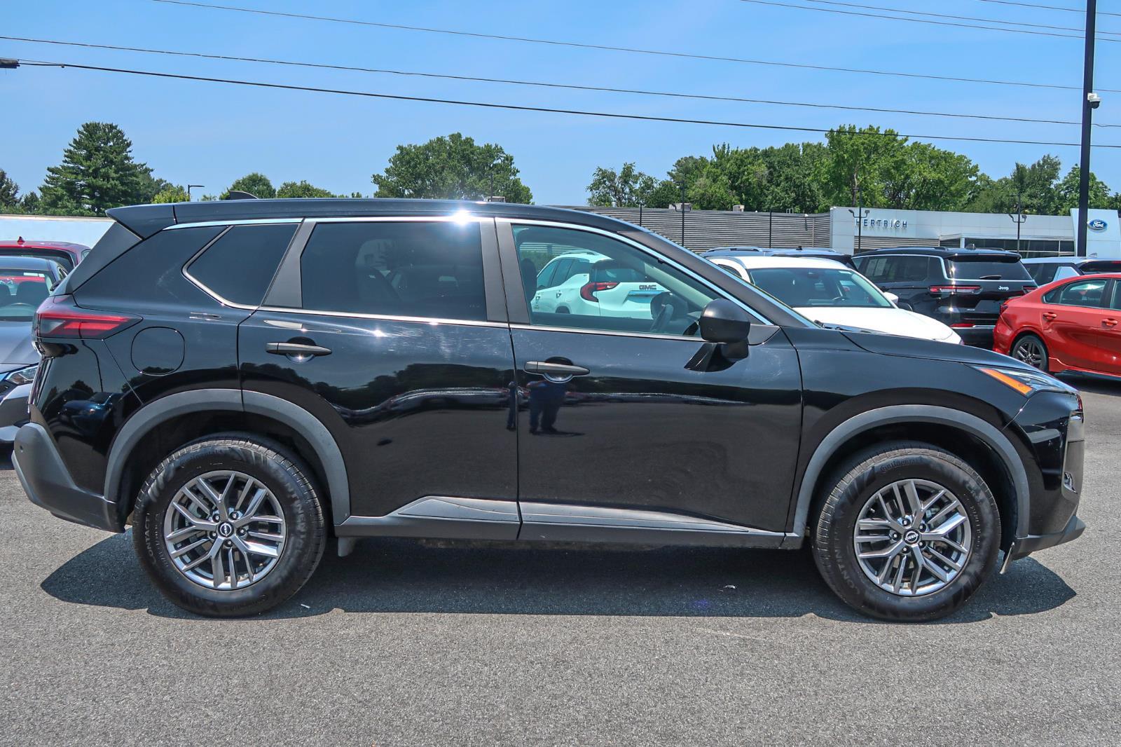 2023 Nissan Rogue S
