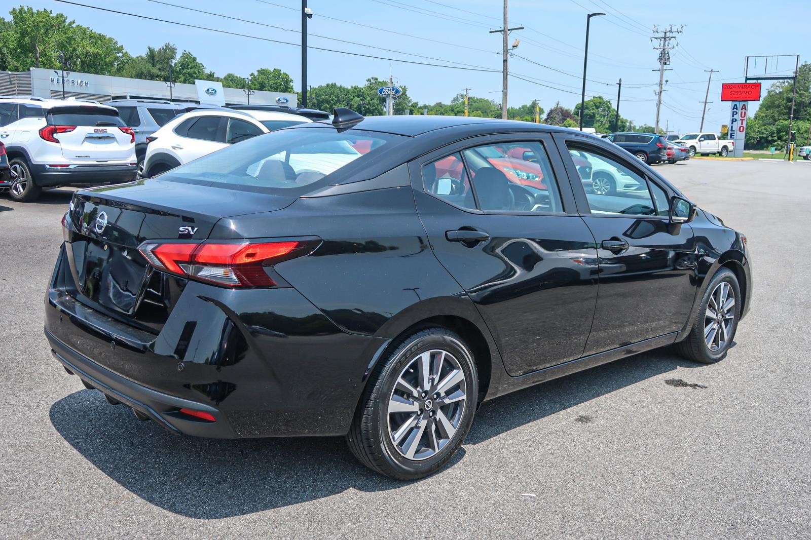 2021 Nissan Versa SV