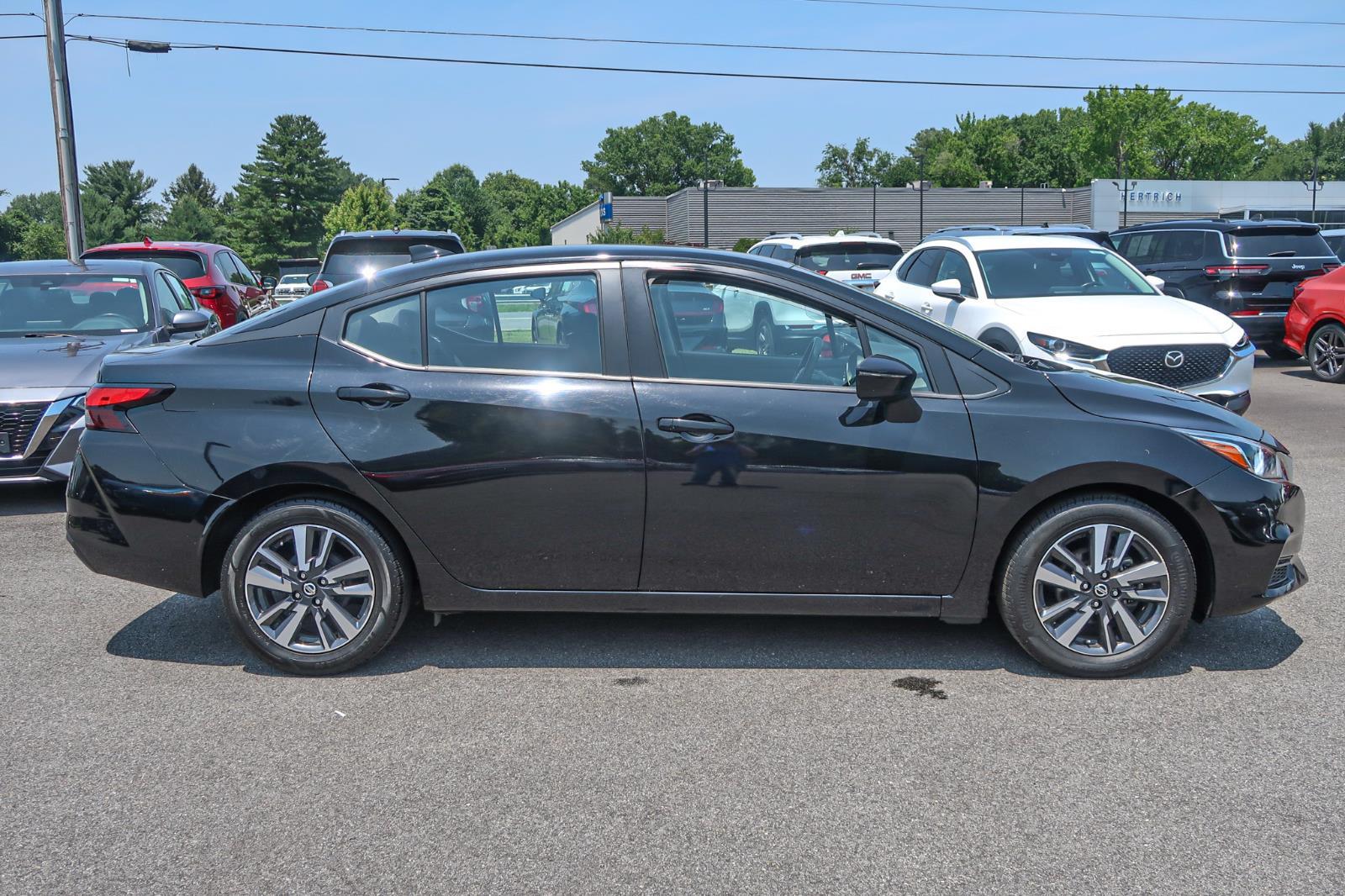 2021 Nissan Versa SV