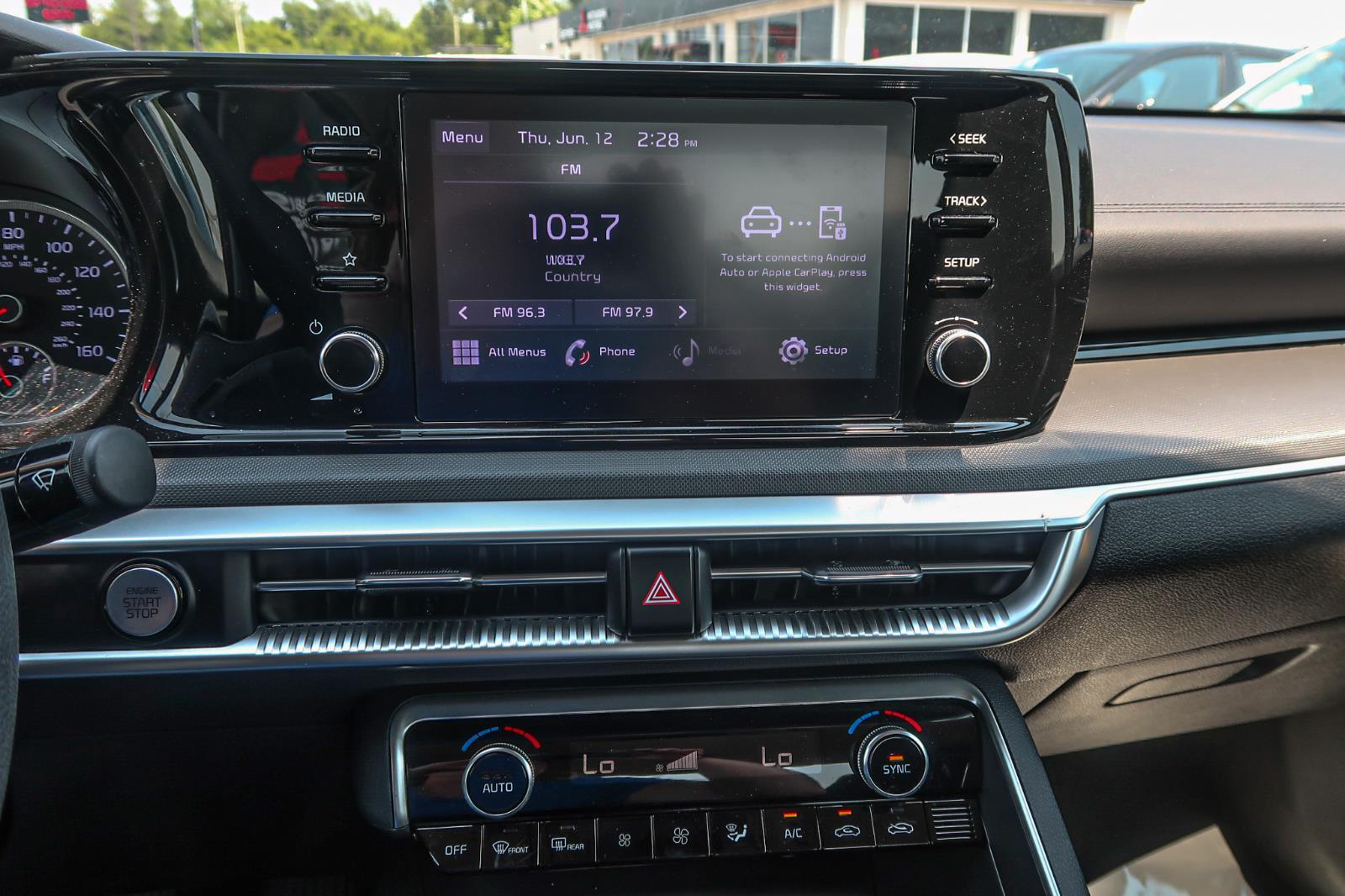2022 Kia K5 LXS