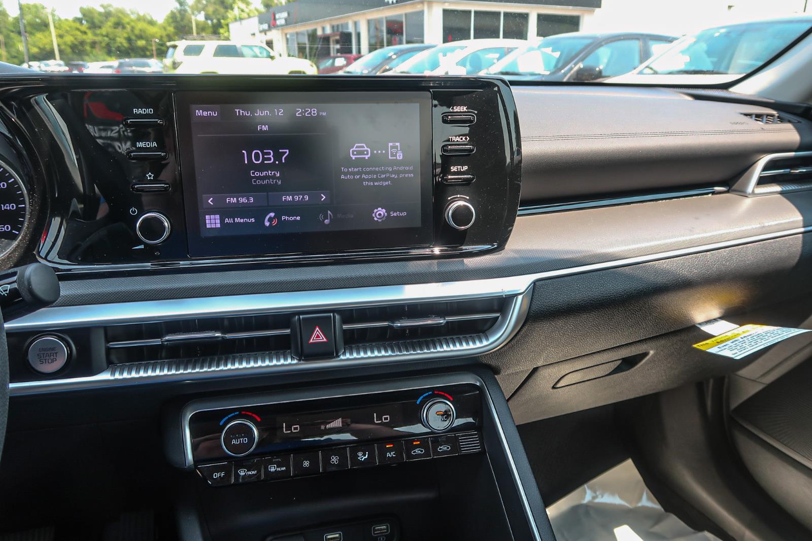 2022 Kia K5 LXS