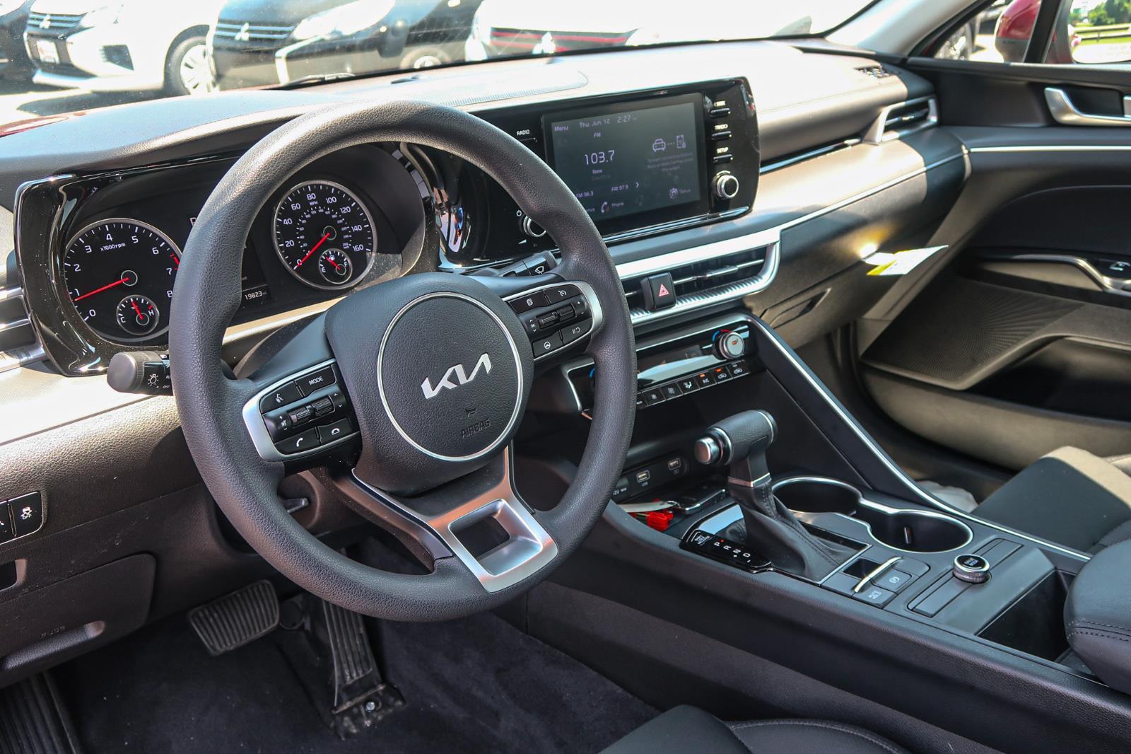 2022 Kia K5 LXS
