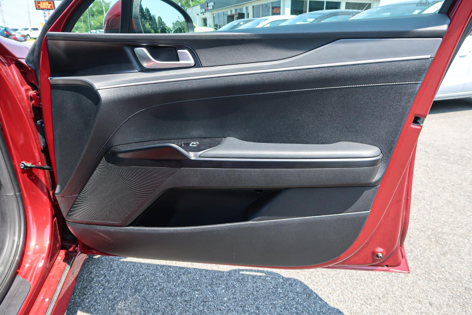 2022 Kia K5 LXS