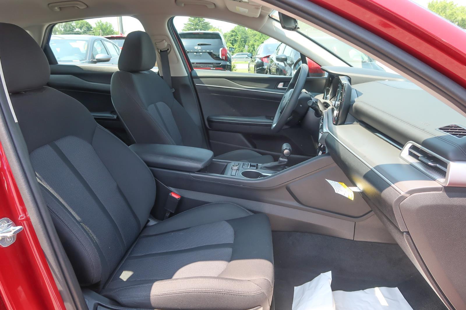 2022 Kia K5 LXS
