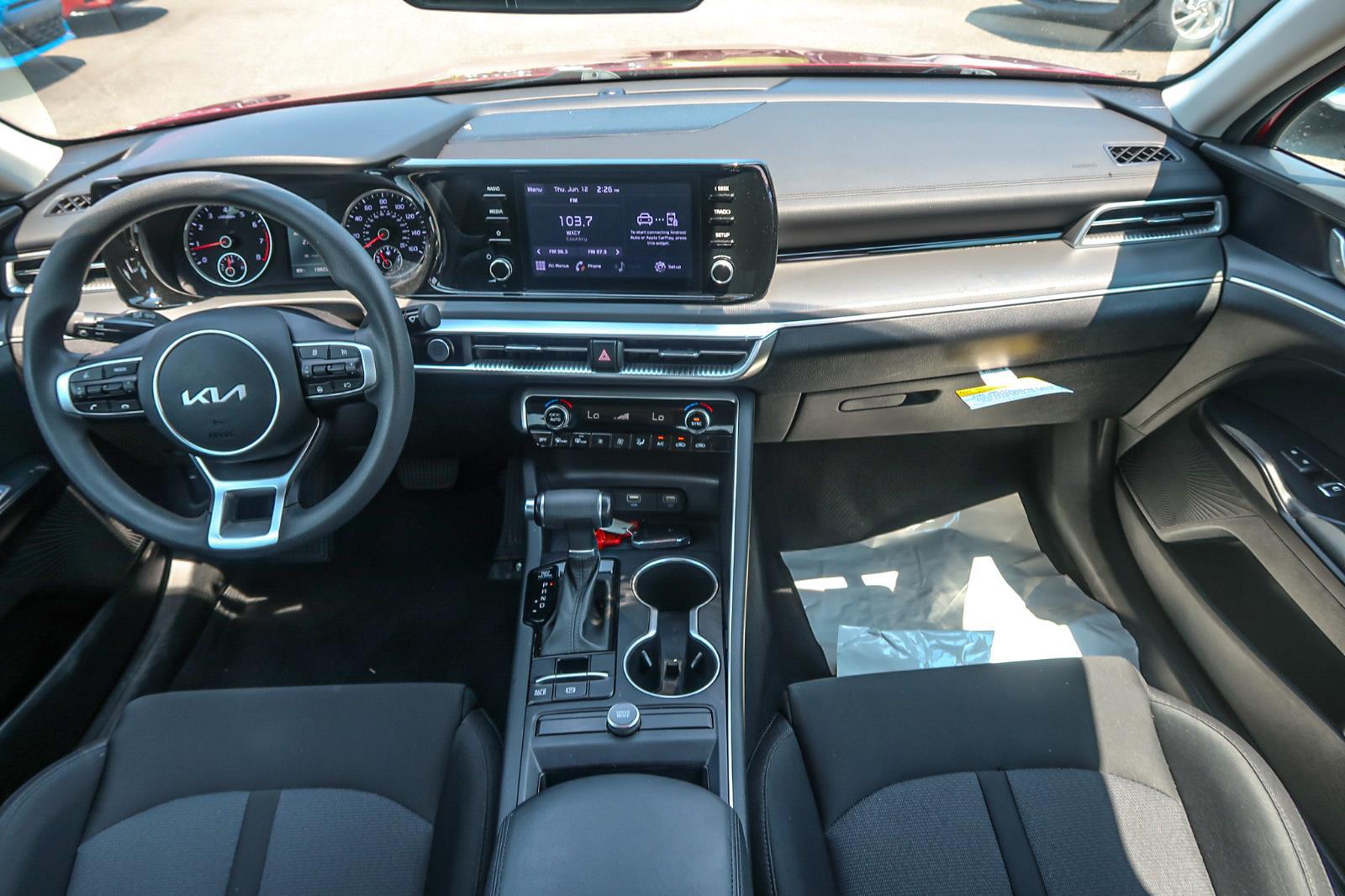 2022 Kia K5 LXS