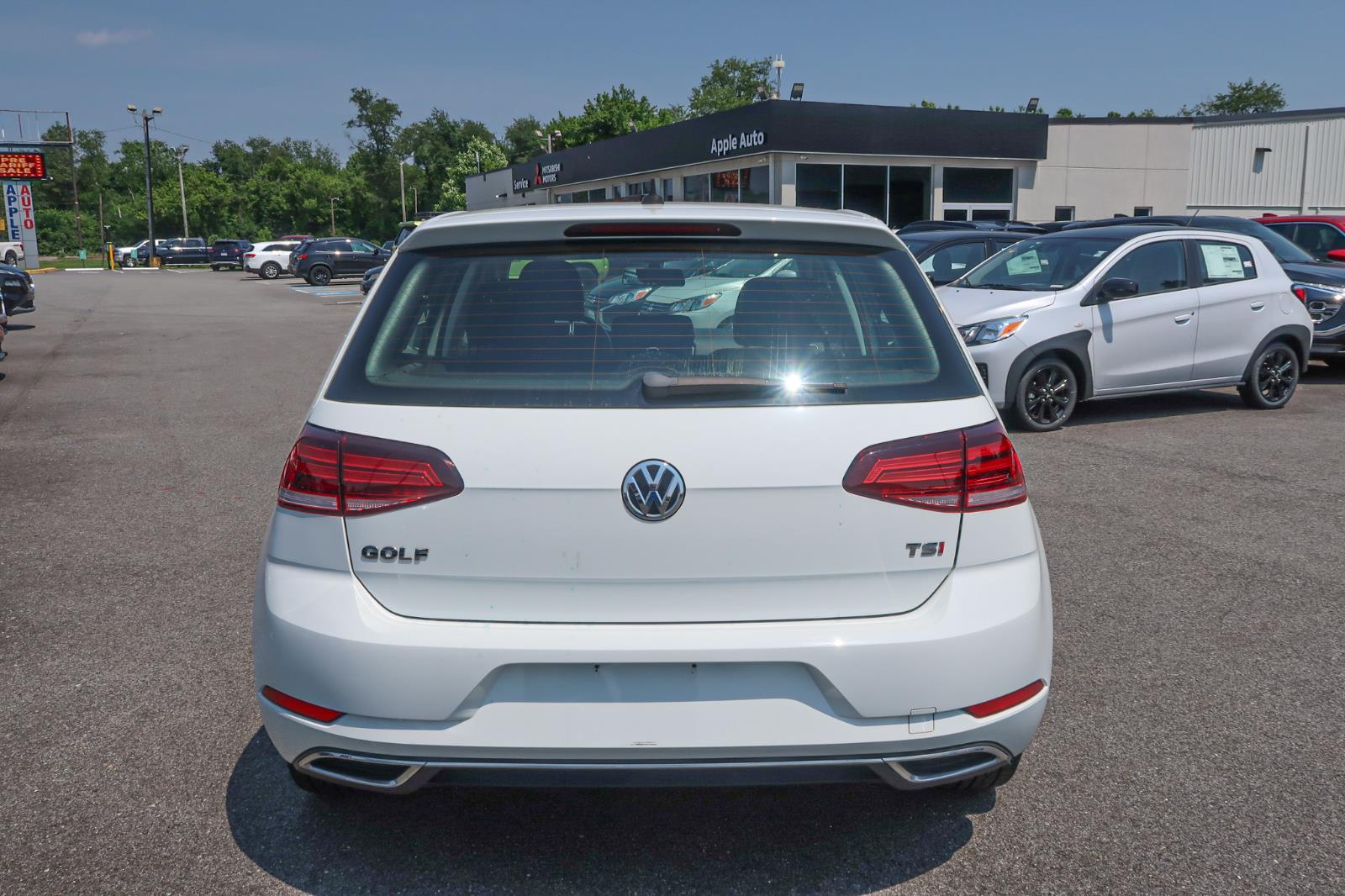 2018 Volkswagen Golf TSI SE