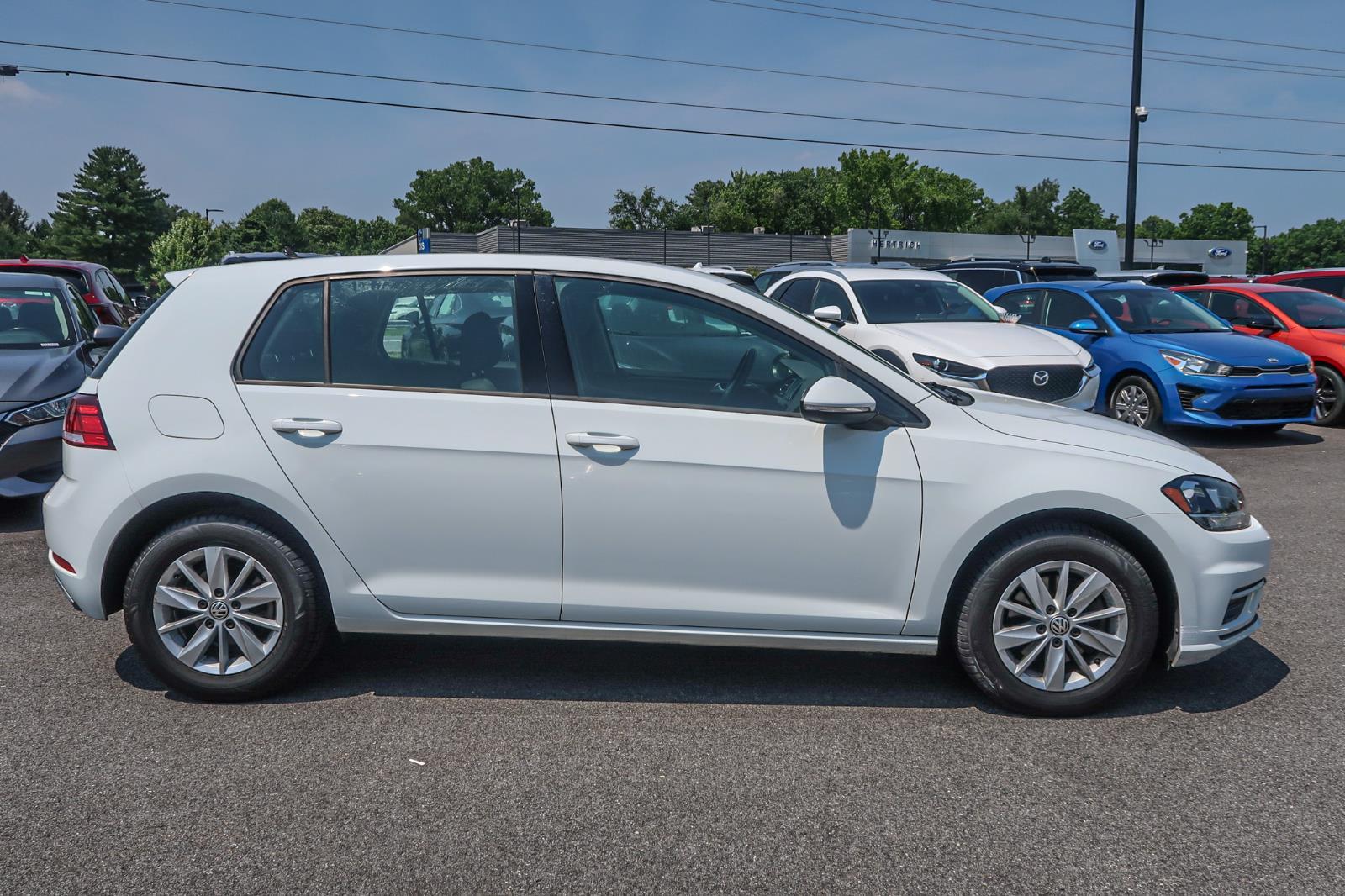 2018 Volkswagen Golf TSI SE