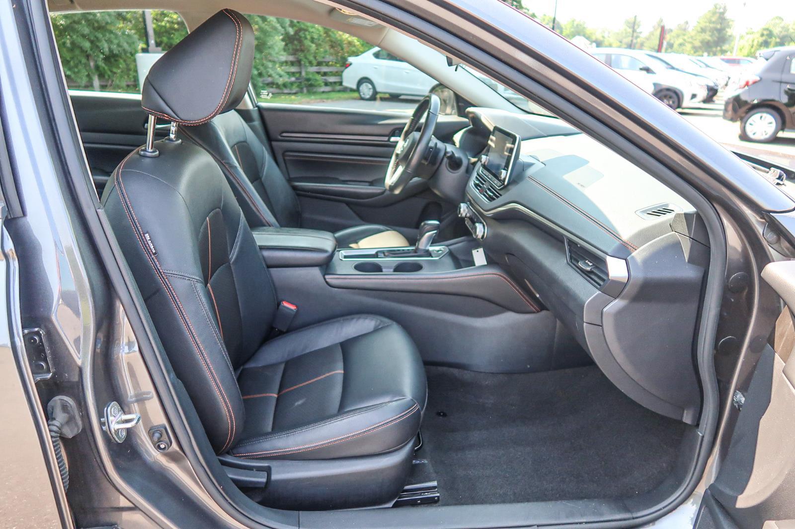 2022 Nissan Altima 2.5 SR